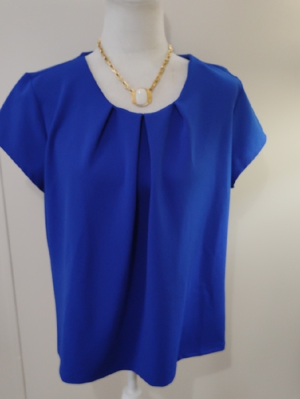 Liz Claiborne Royal Blue Pleated Cap-Sleeve Blouse